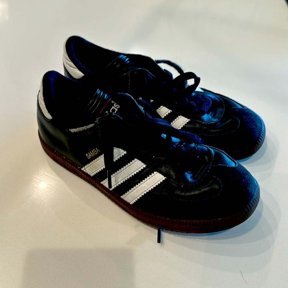 Kids black Sambas